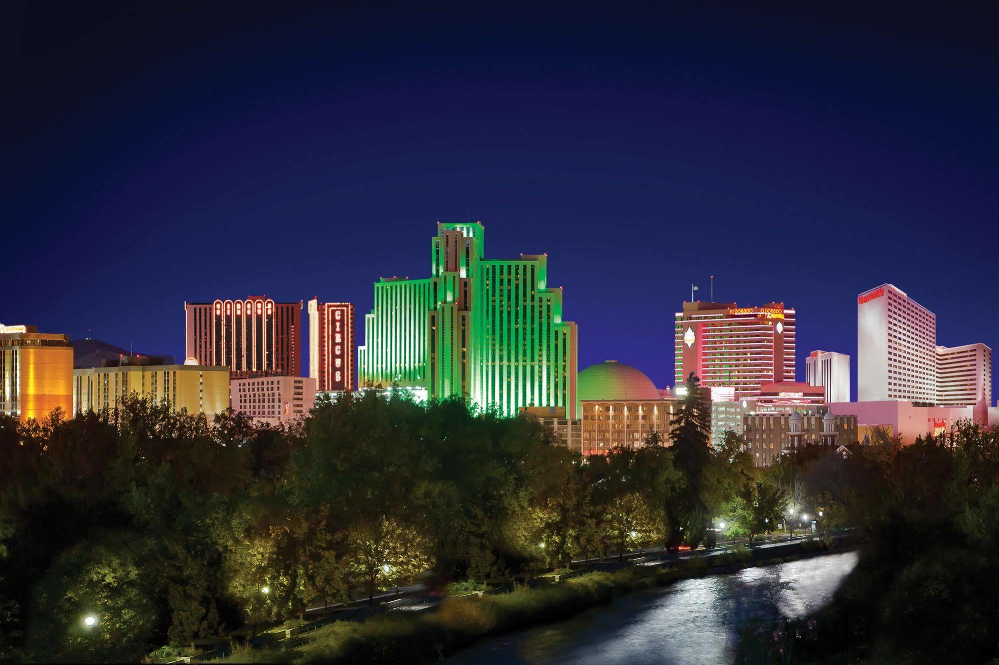 Harrah'S Reno Hotel & Casino Bagian luar foto